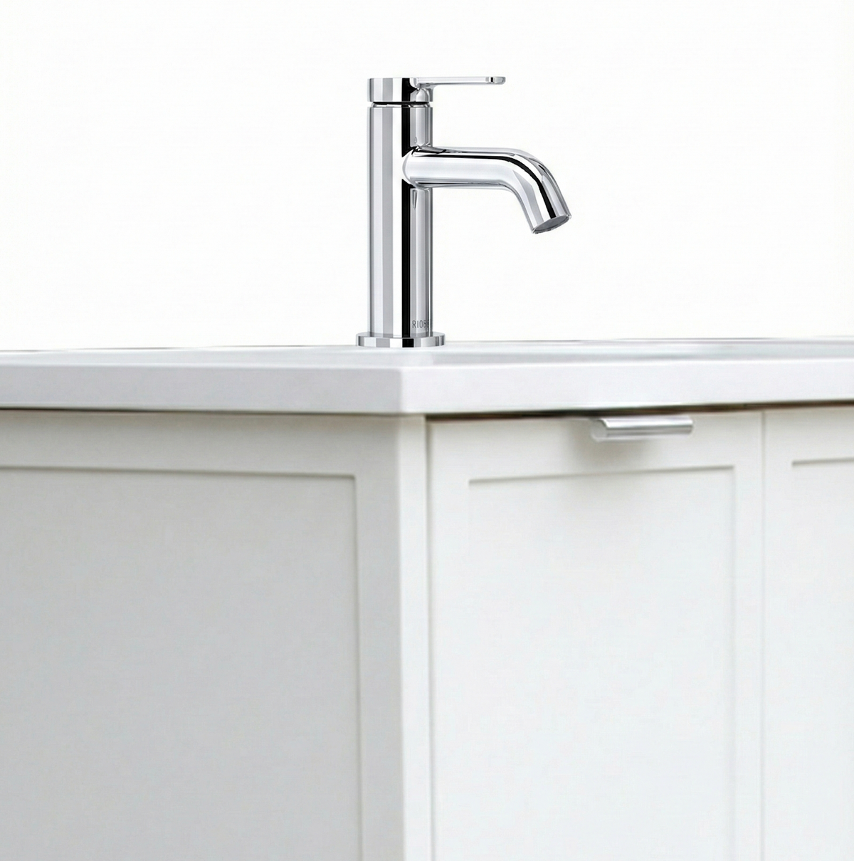 Joseph Collection Silver Faucet Silver Pulls
